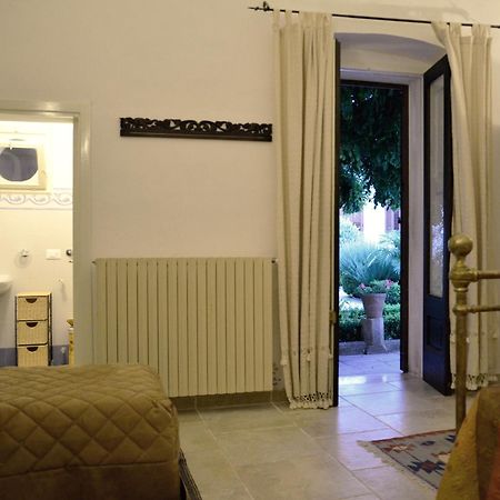 B&B Le Due Corti Martignano Ngoại thất bức ảnh