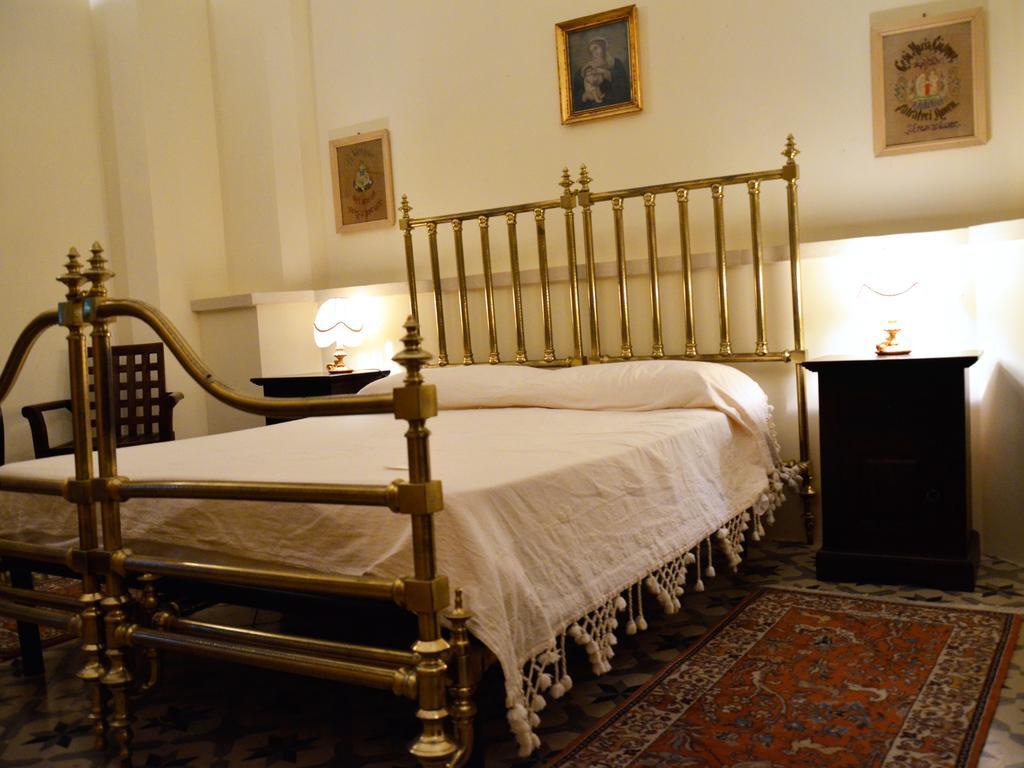 B&B Le Due Corti Martignano Phòng bức ảnh