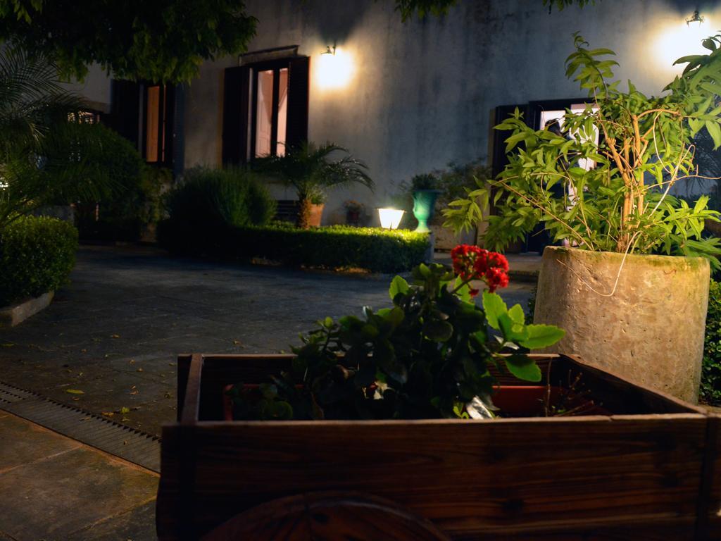 B&B Le Due Corti Martignano Ngoại thất bức ảnh