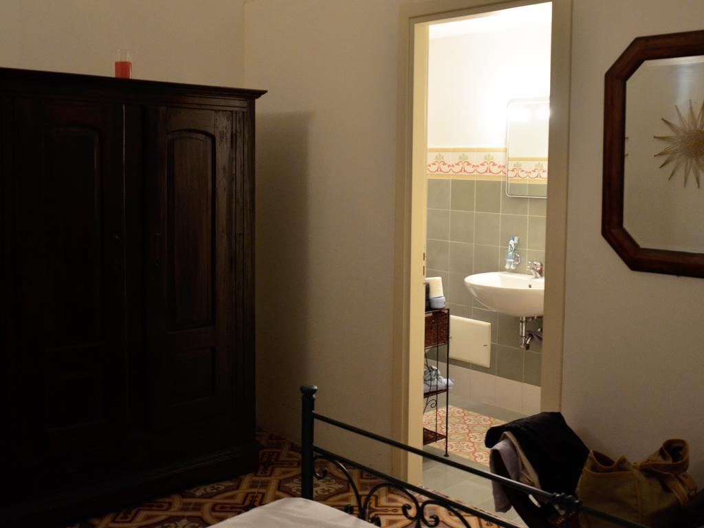 B&B Le Due Corti Martignano Phòng bức ảnh