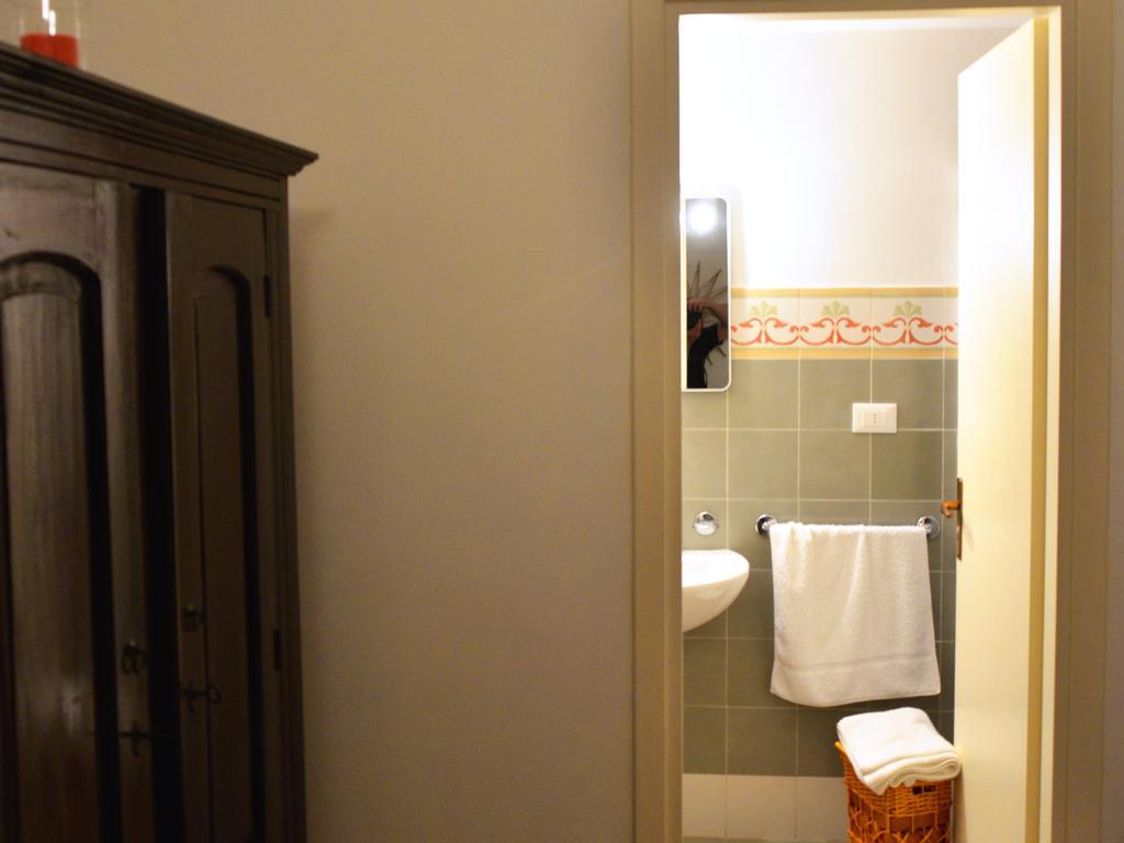 B&B Le Due Corti Martignano Phòng bức ảnh